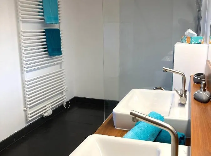 アパート Linde ミュルツツーシュラーク